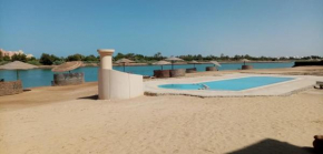 Gouna Studio shared pool and lagoon